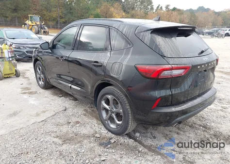 2024 Ford Escape St-Line z USA, uszkodzony, nr VIN 1FMCU0MN2RUA40315